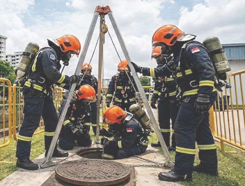 [CS01] Confined Space Emergency Response